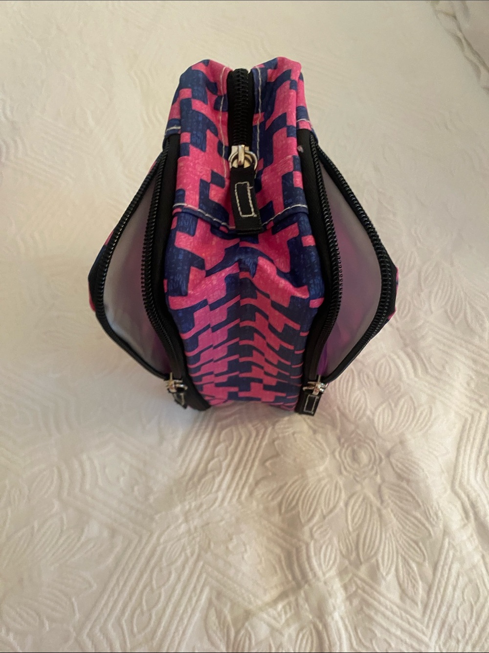 Scout Large Overpacker Foldable Bag with Matching Pouch & 3-Way Toiletry Bag - Picture 13 of 15